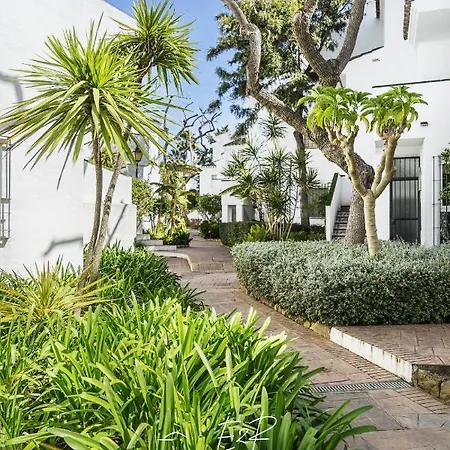 Apartment Enjoy2rent Fantastic Apartment, Lunamar Marbella